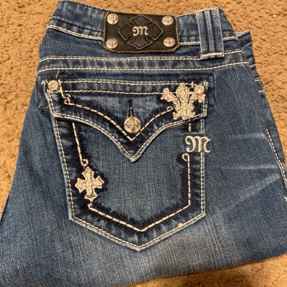 MISS ME JEANS CAPRI 30x28 PROFESSIONALLY HEMMED